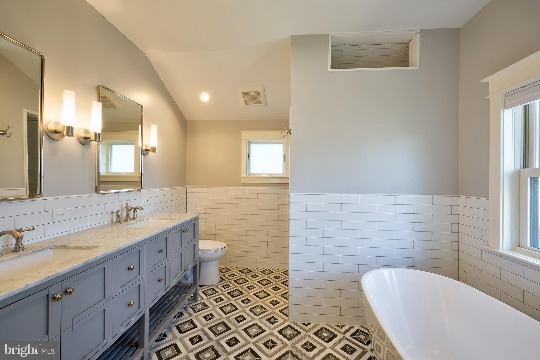 ROSEMONT - Residential