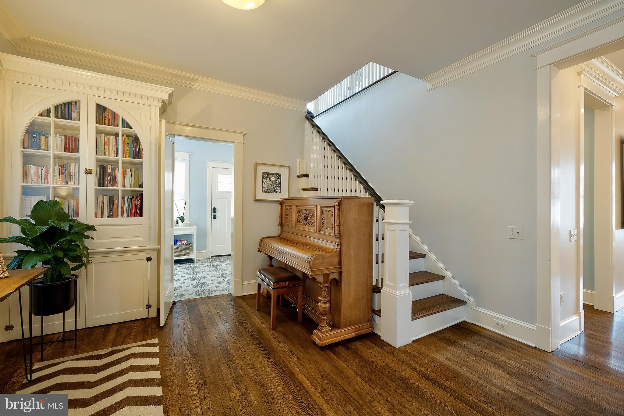 ROSEMONT - Residential