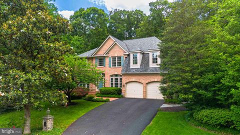 10323 REGENCY STATION DRIVE FAIRFAX STATION VA 22039