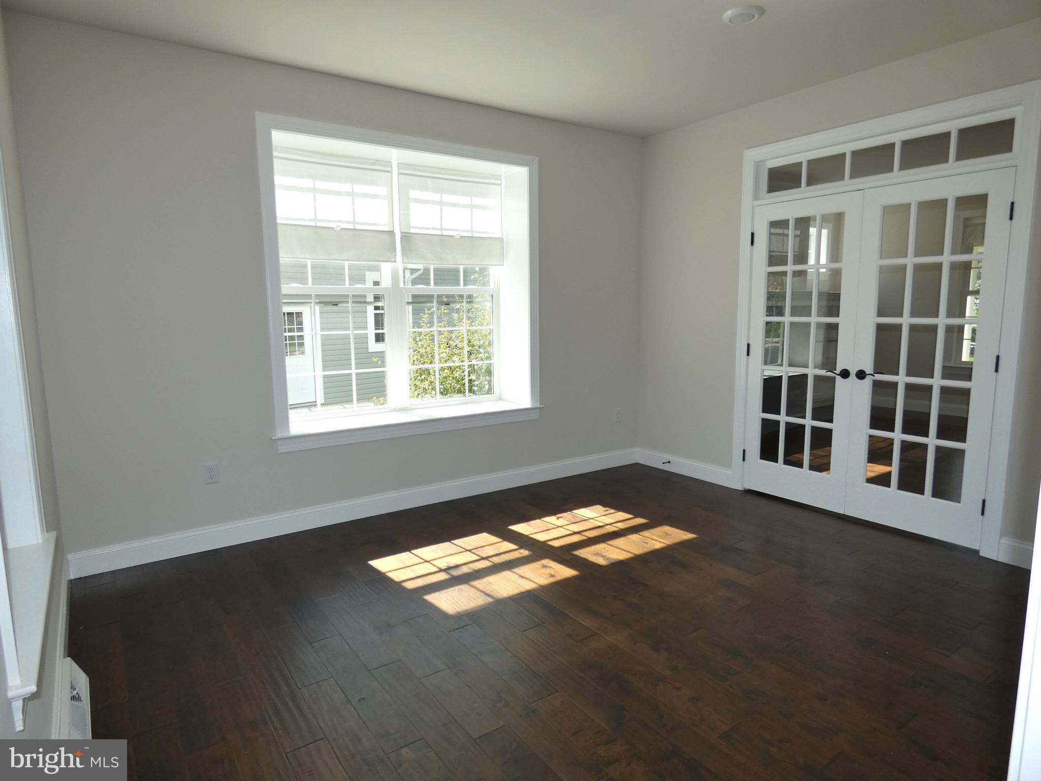 1012 WHITFIELD DRIVE