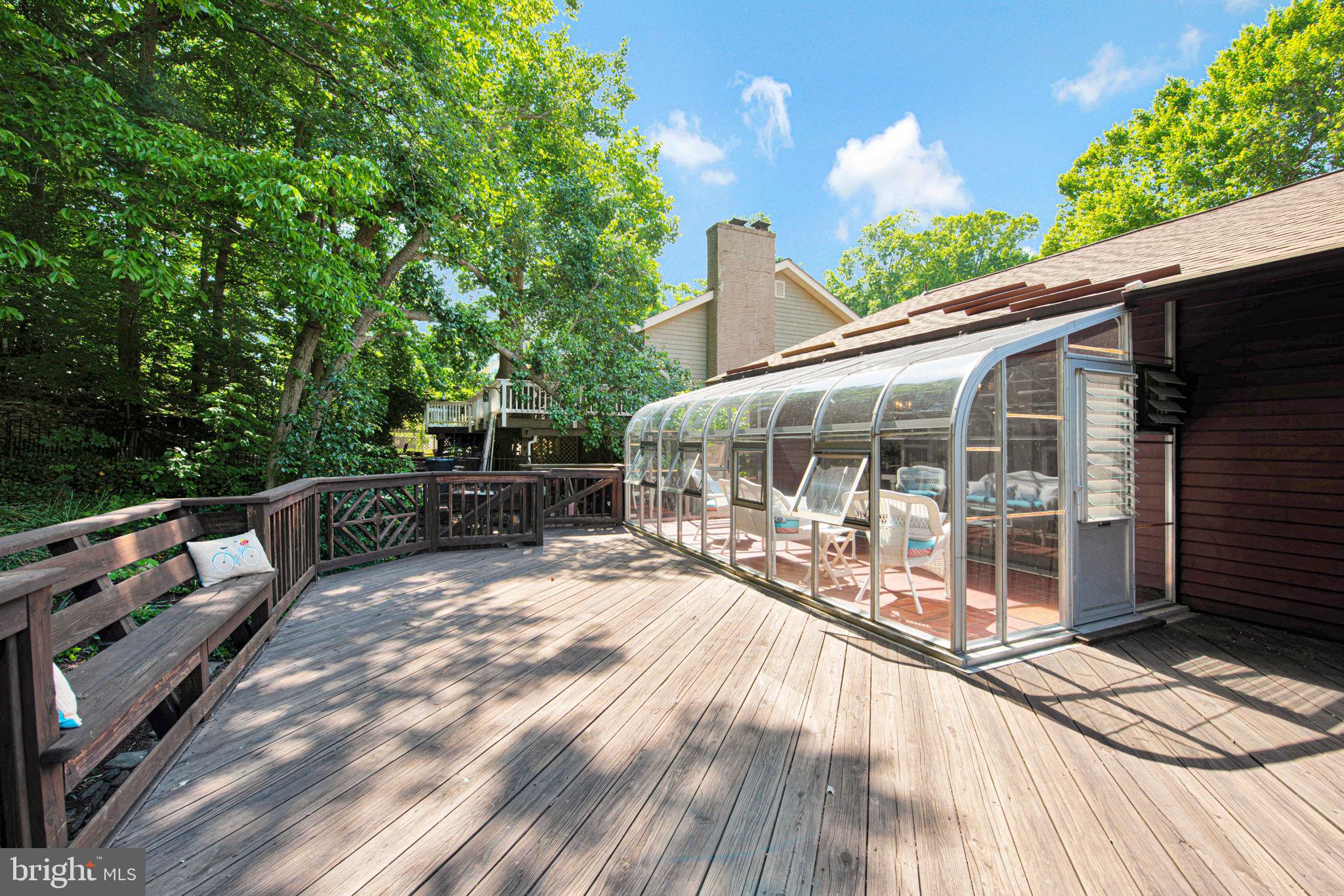 KINGSTON HEIGHTS - Residential