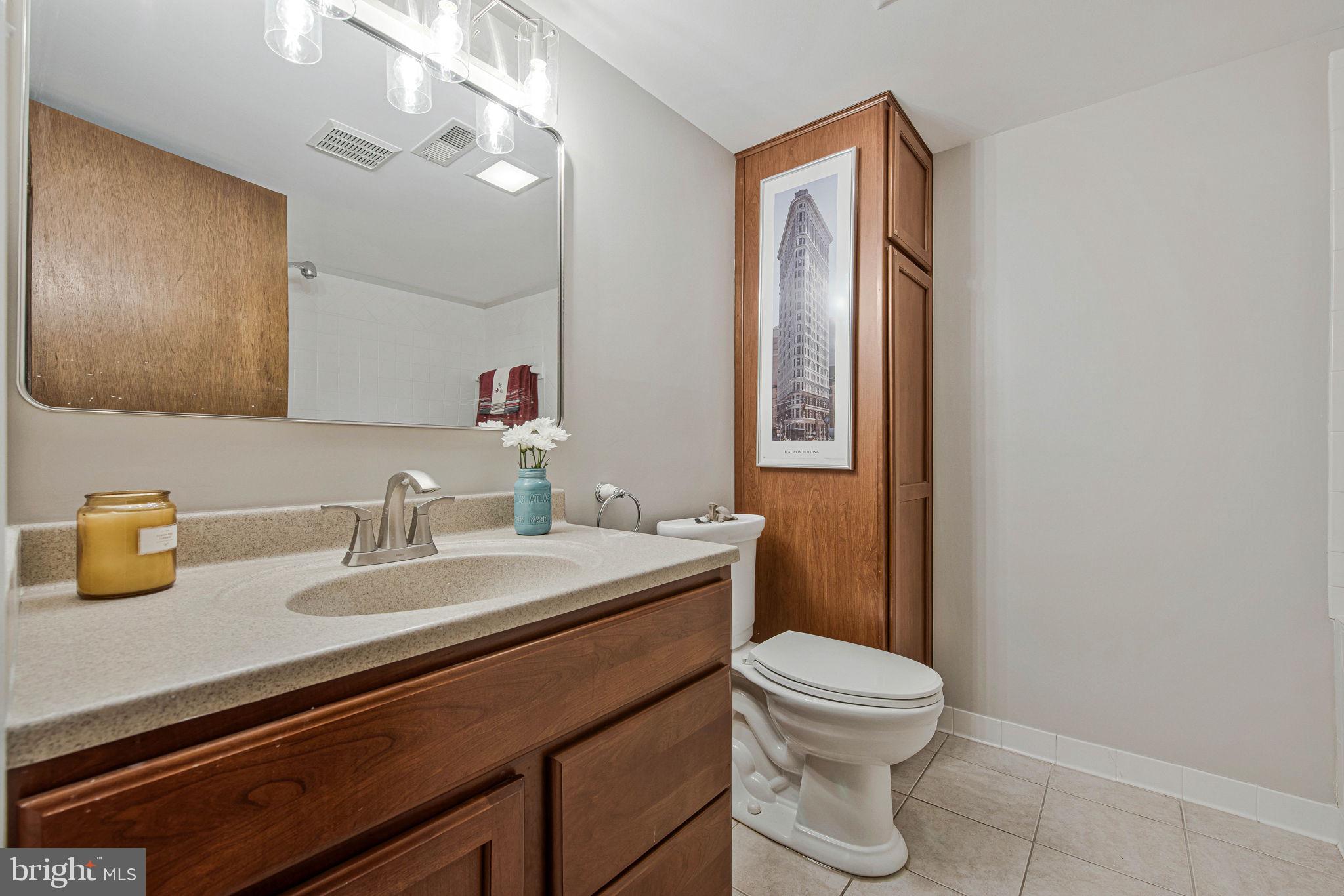 KINGSTON HEIGHTS - Residential