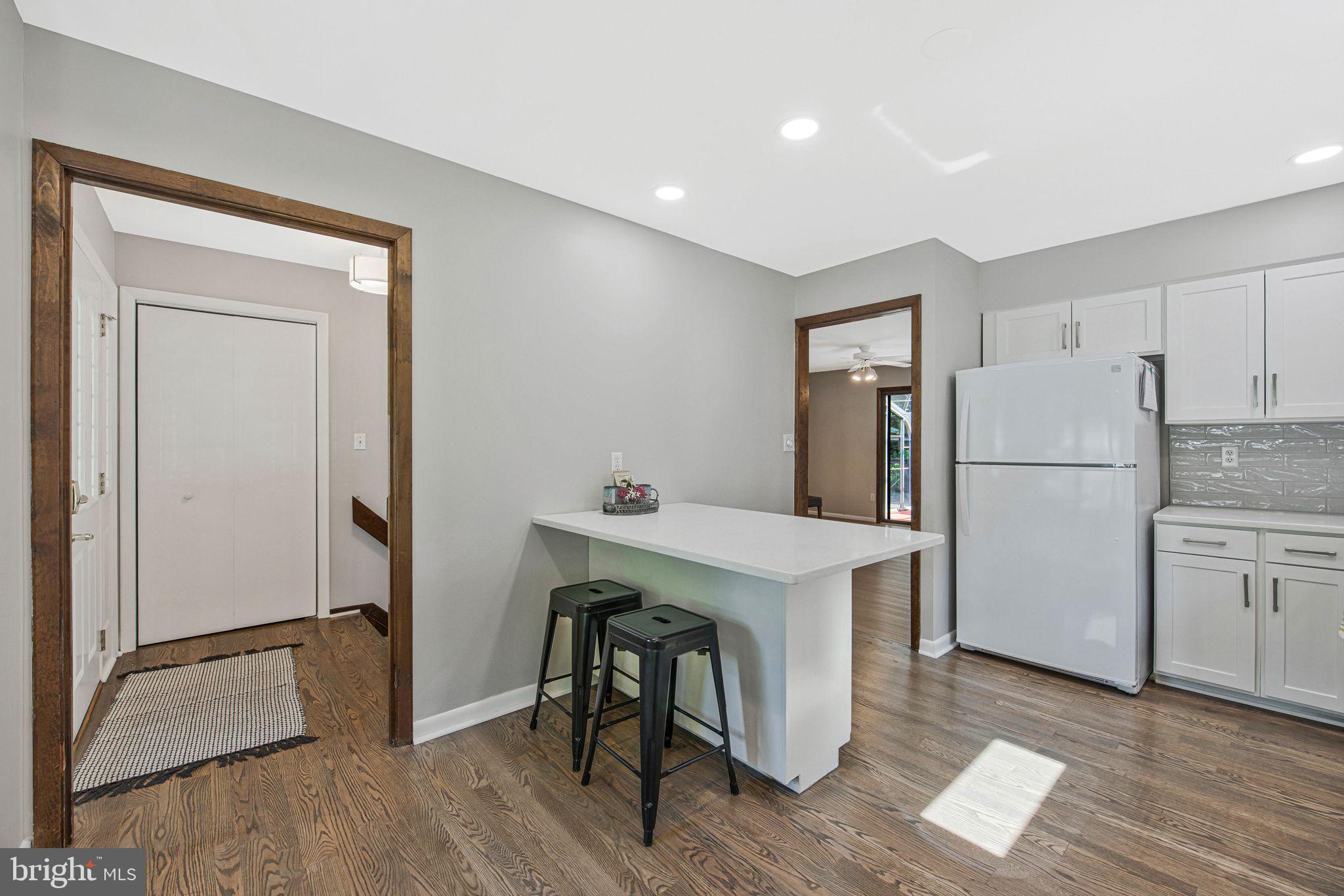 KINGSTON HEIGHTS - Residential