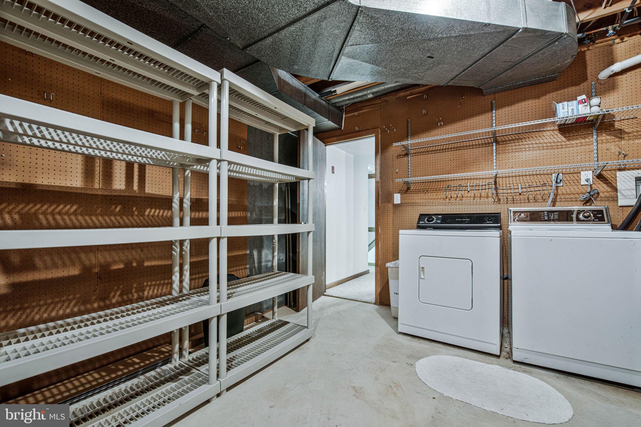 KINGSTON HEIGHTS - Residential