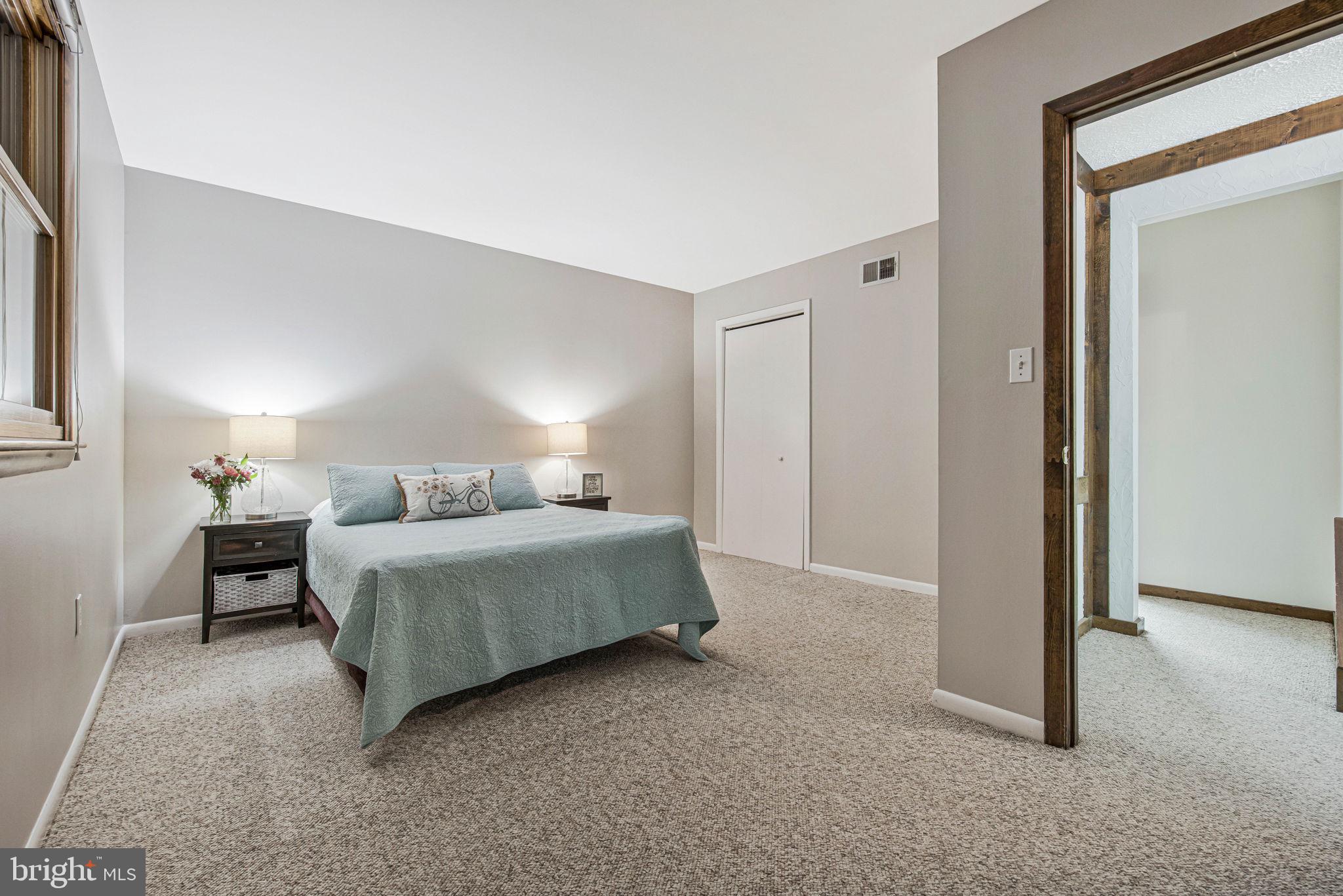 KINGSTON HEIGHTS - Residential