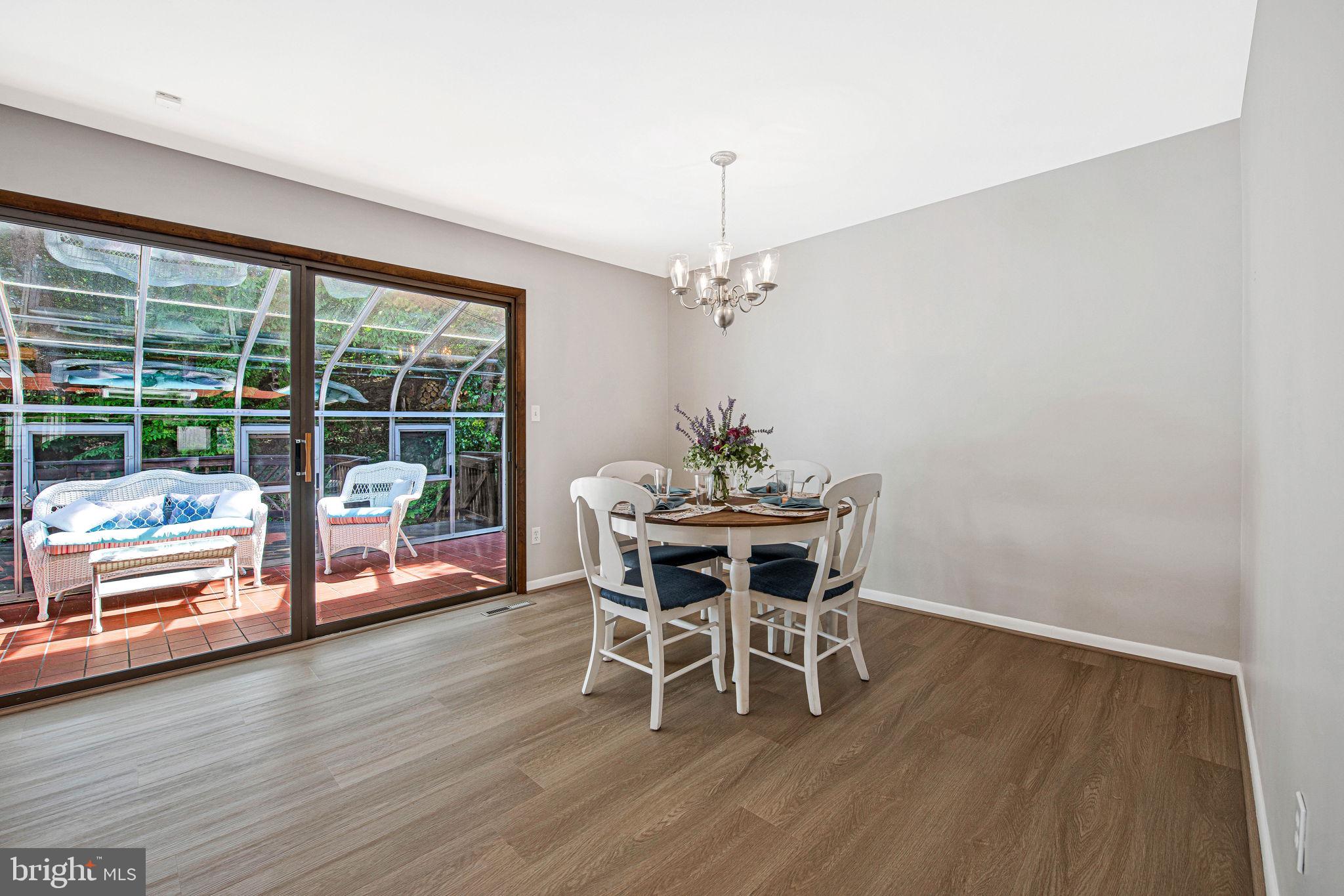 KINGSTON HEIGHTS - Residential