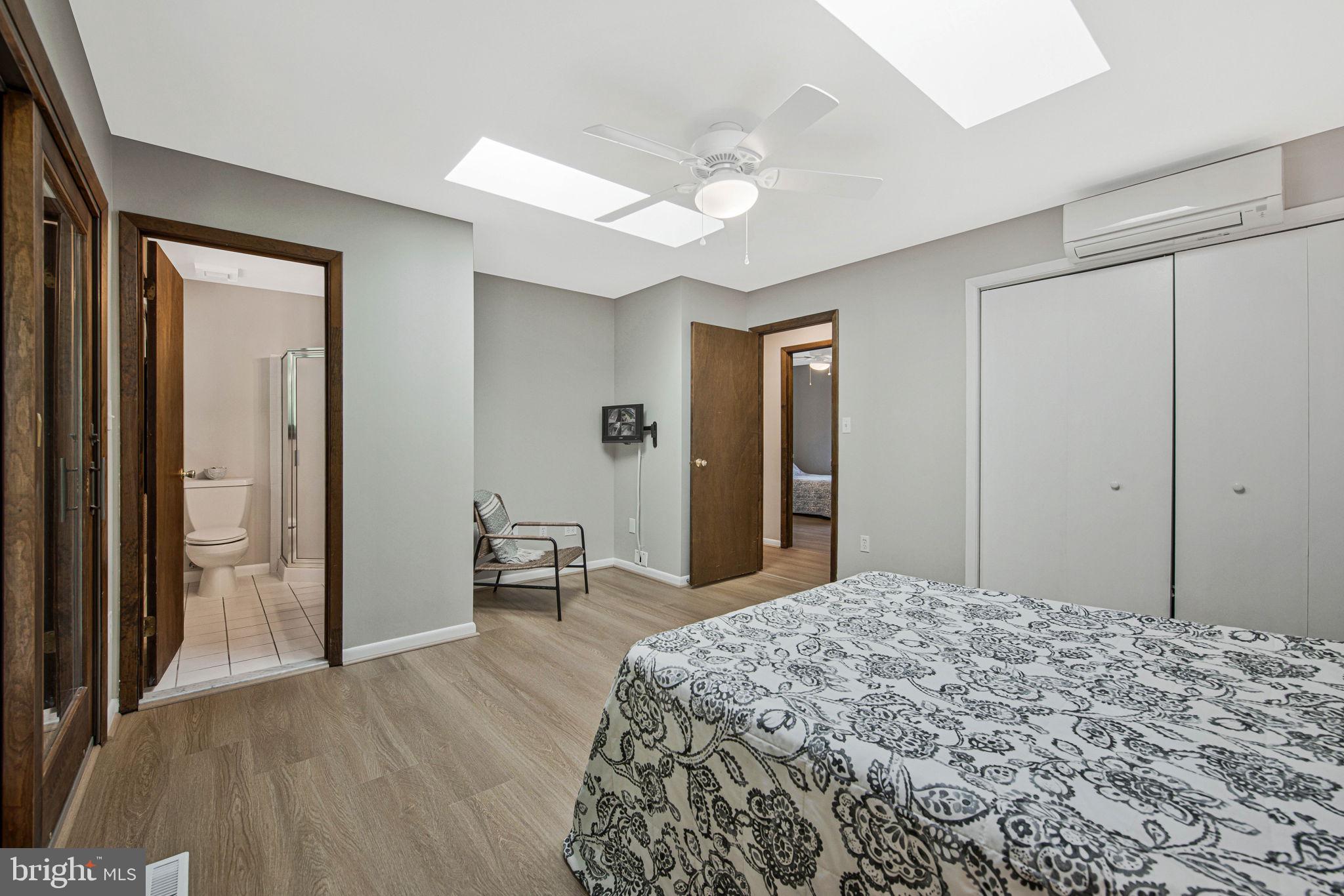 KINGSTON HEIGHTS - Residential