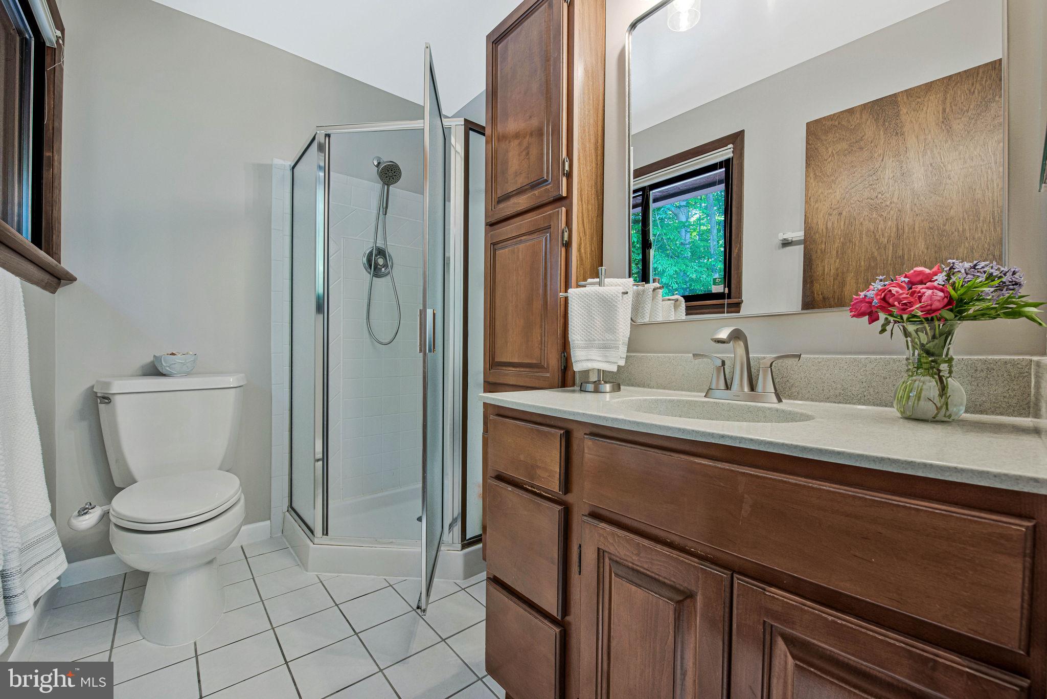 KINGSTON HEIGHTS - Residential