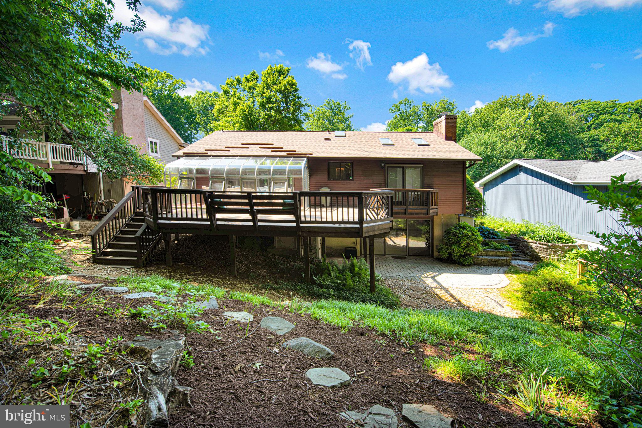 KINGSTON HEIGHTS - Residential