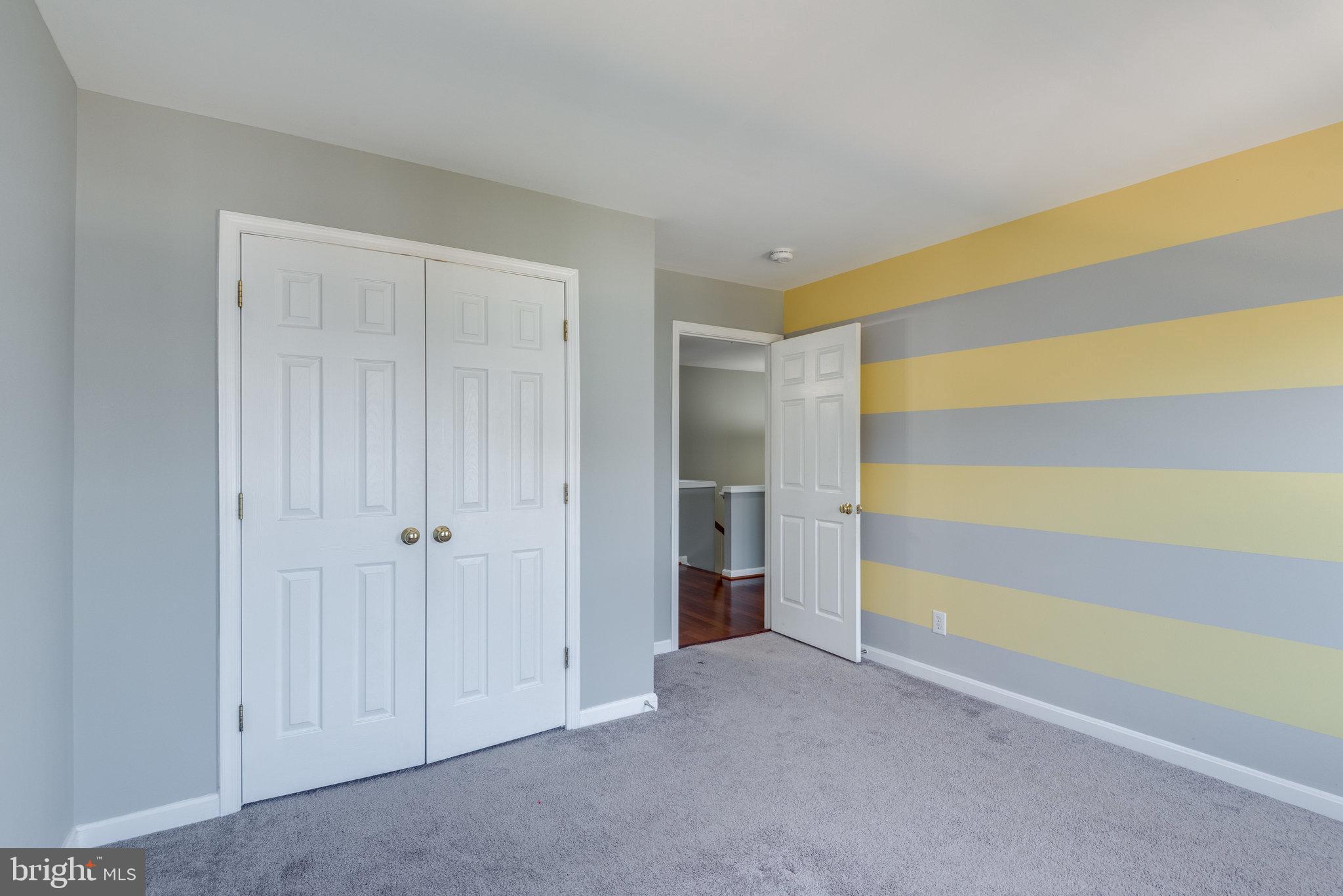 LOUDOUN PARKWAY CENTER - Residential Lease