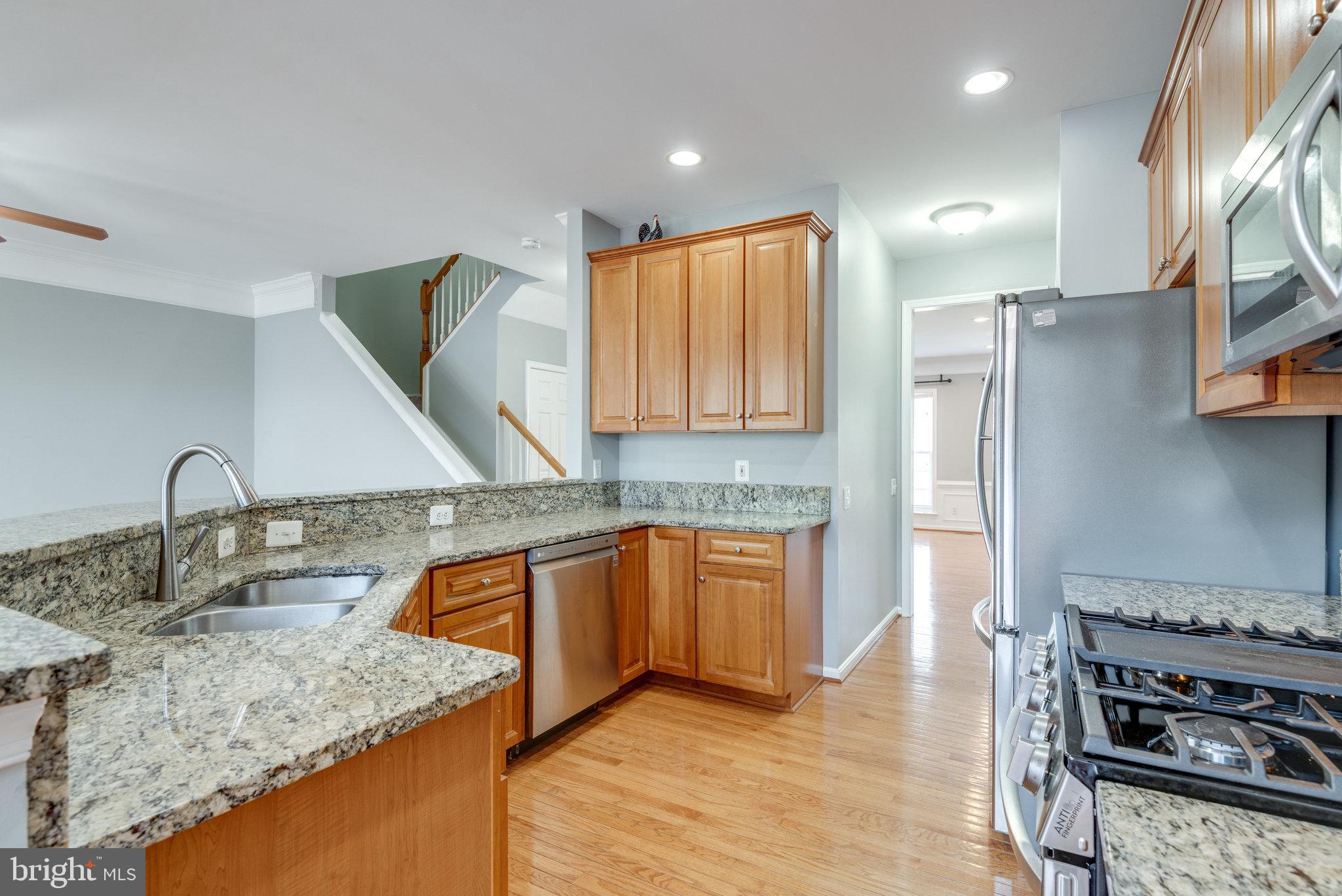 LOUDOUN PARKWAY CENTER - Residential Lease