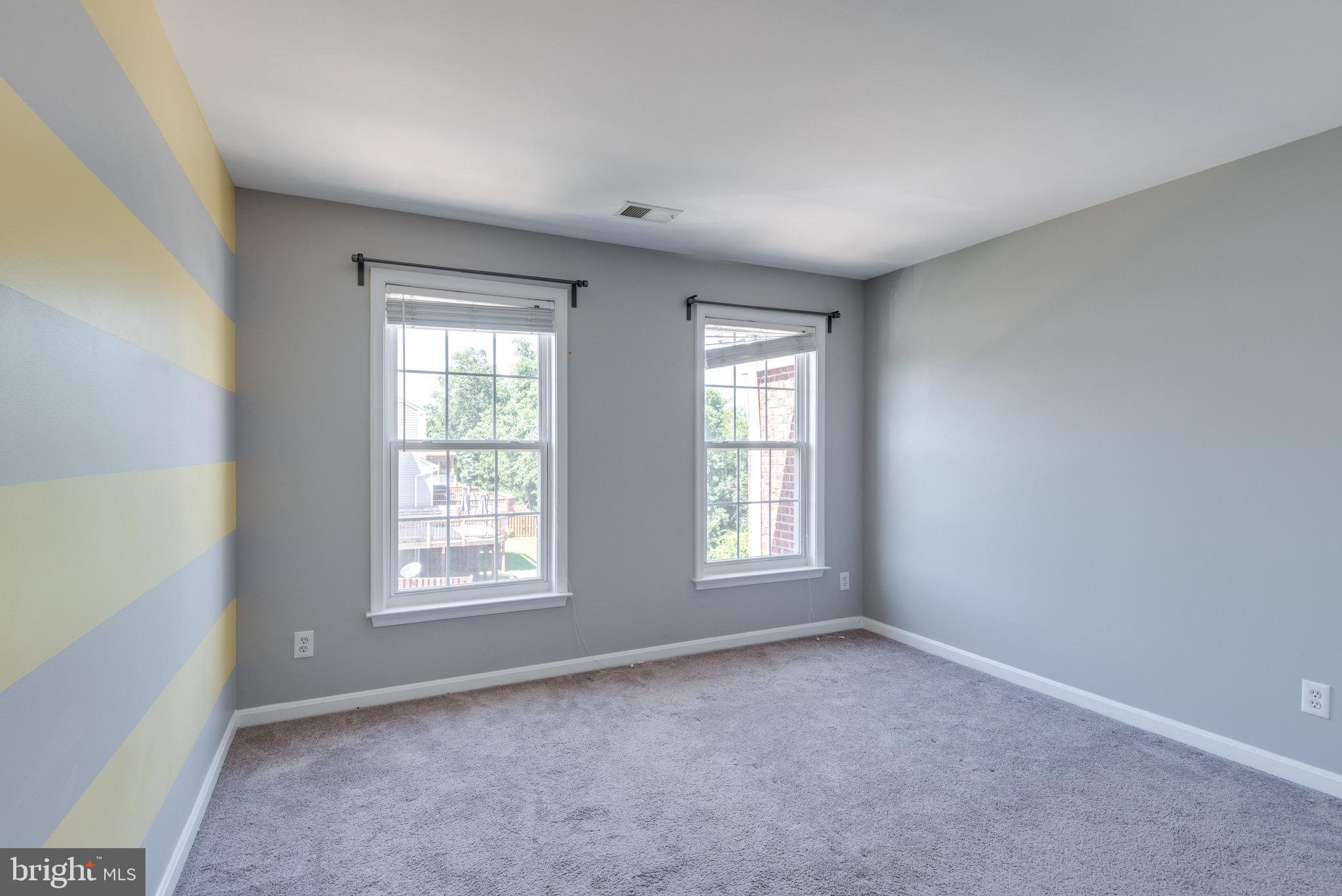 LOUDOUN PARKWAY CENTER - Residential Lease