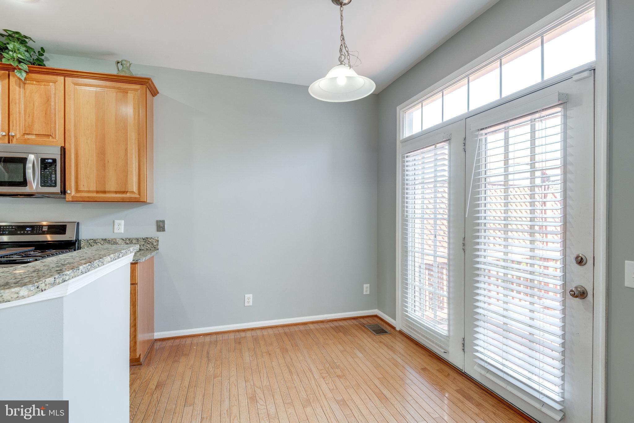 LOUDOUN PARKWAY CENTER - Residential Lease