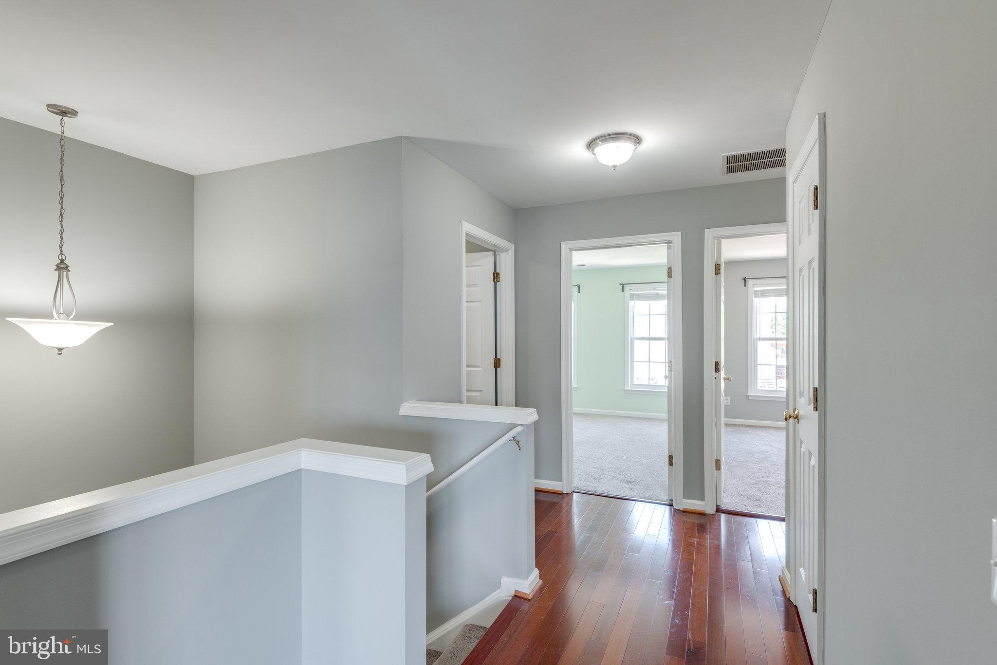 LOUDOUN PARKWAY CENTER - Residential Lease