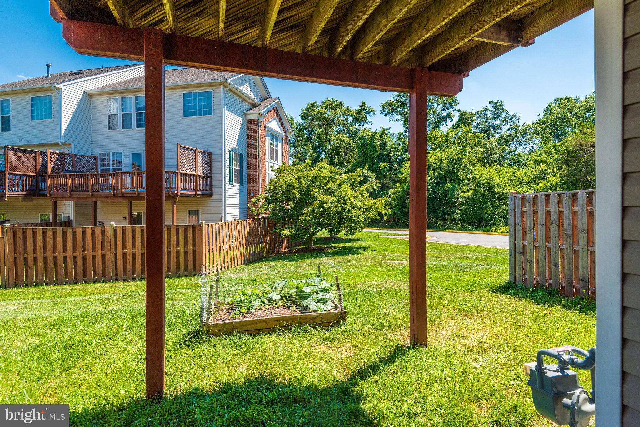 LOUDOUN PARKWAY CENTER - Residential Lease