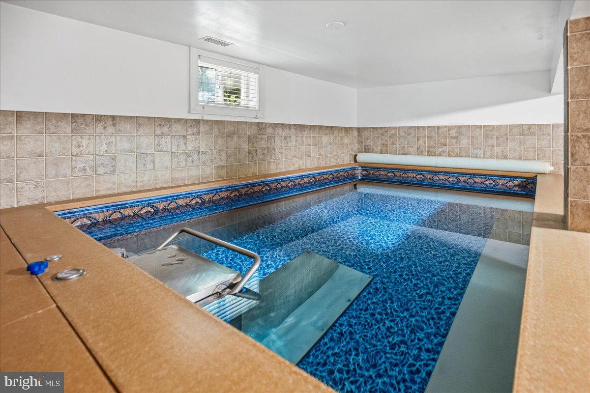 MARLEY RUN - Residential