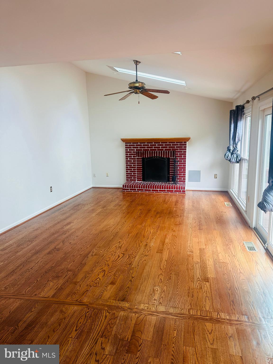 LAKE RIDGE - Residential Lease