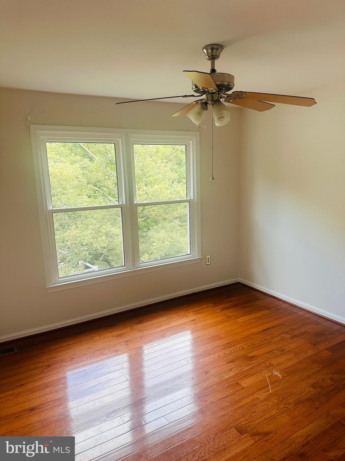 LAKE RIDGE - Residential Lease