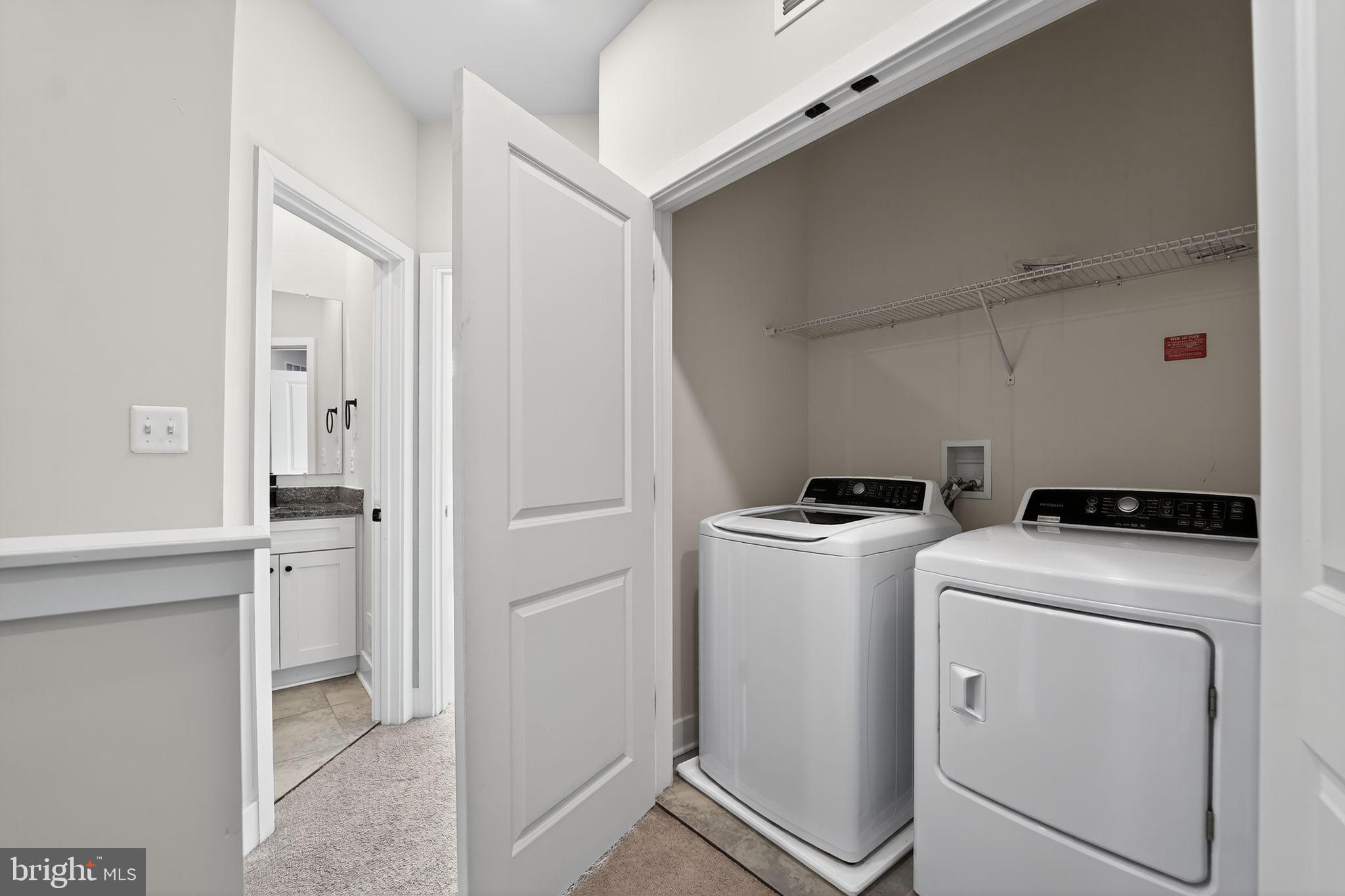 MEDFIELD - Residential