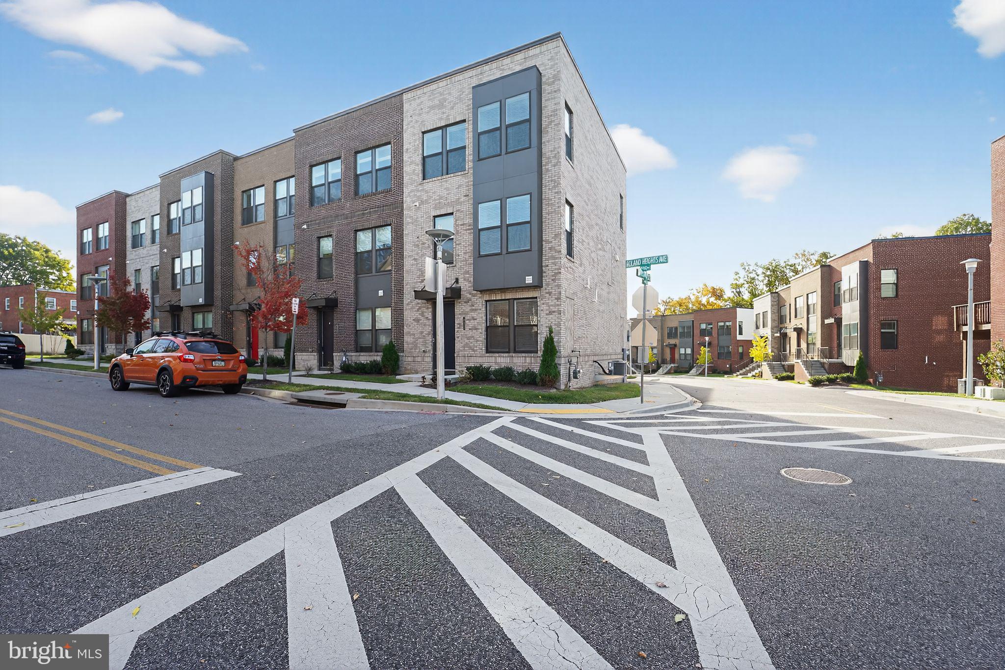 MEDFIELD - Residential