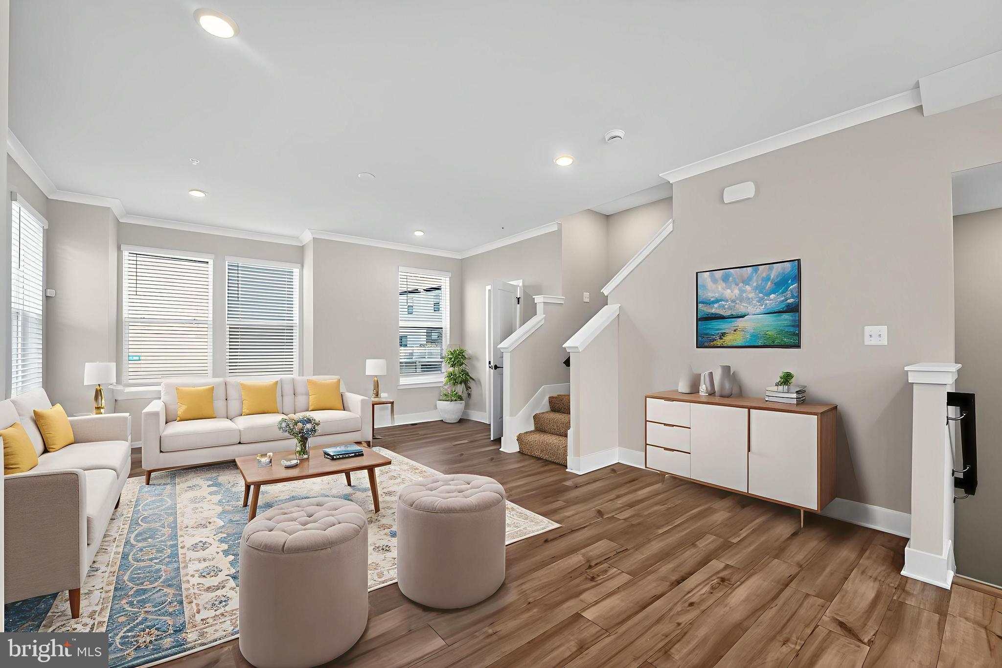 MEDFIELD - Residential