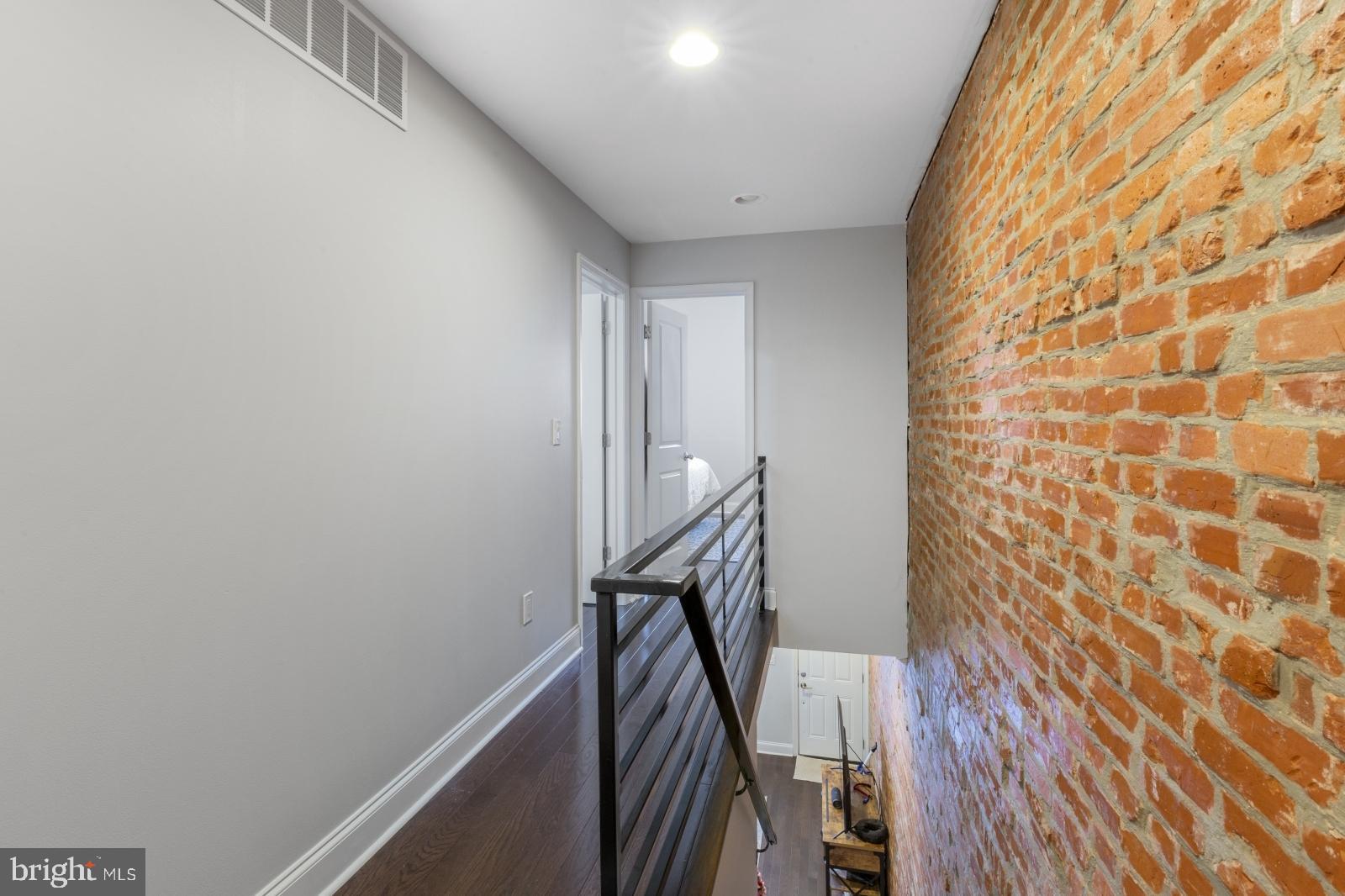 GRADUATE HOSPITAL - Residential Lease