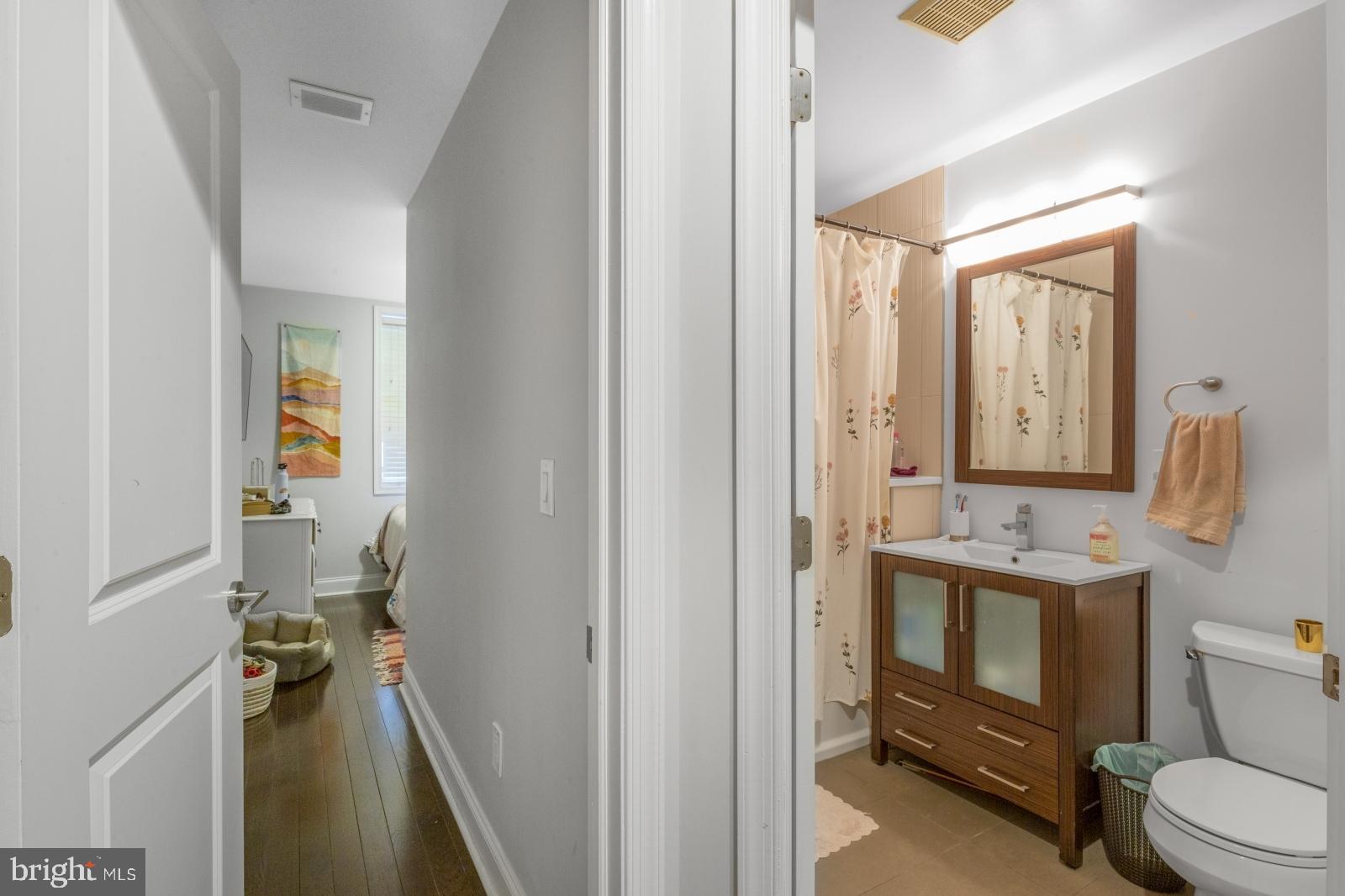 GRADUATE HOSPITAL - Residential Lease