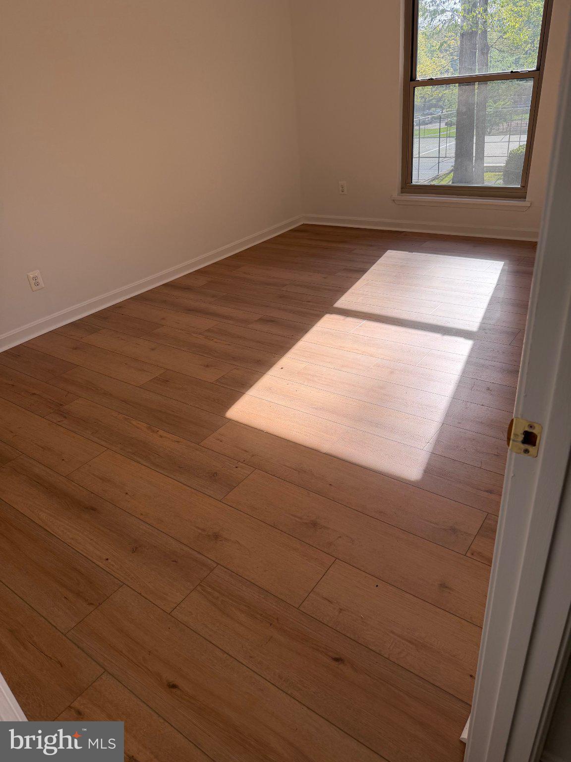 WOODBURN VILLAGE - Residential