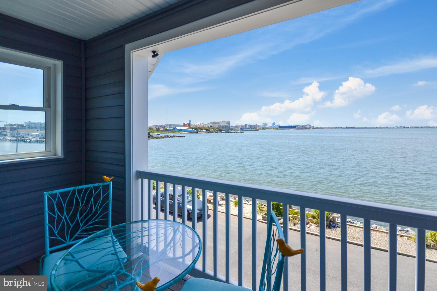 52ND STREET - Residential