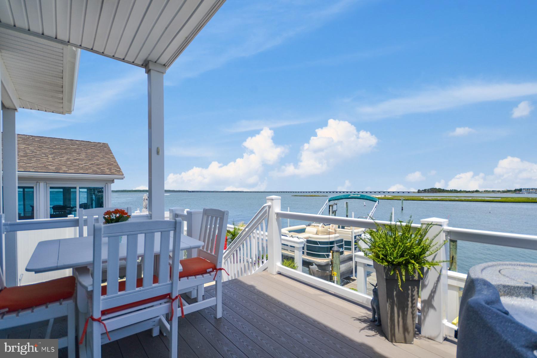 52ND STREET - Residential