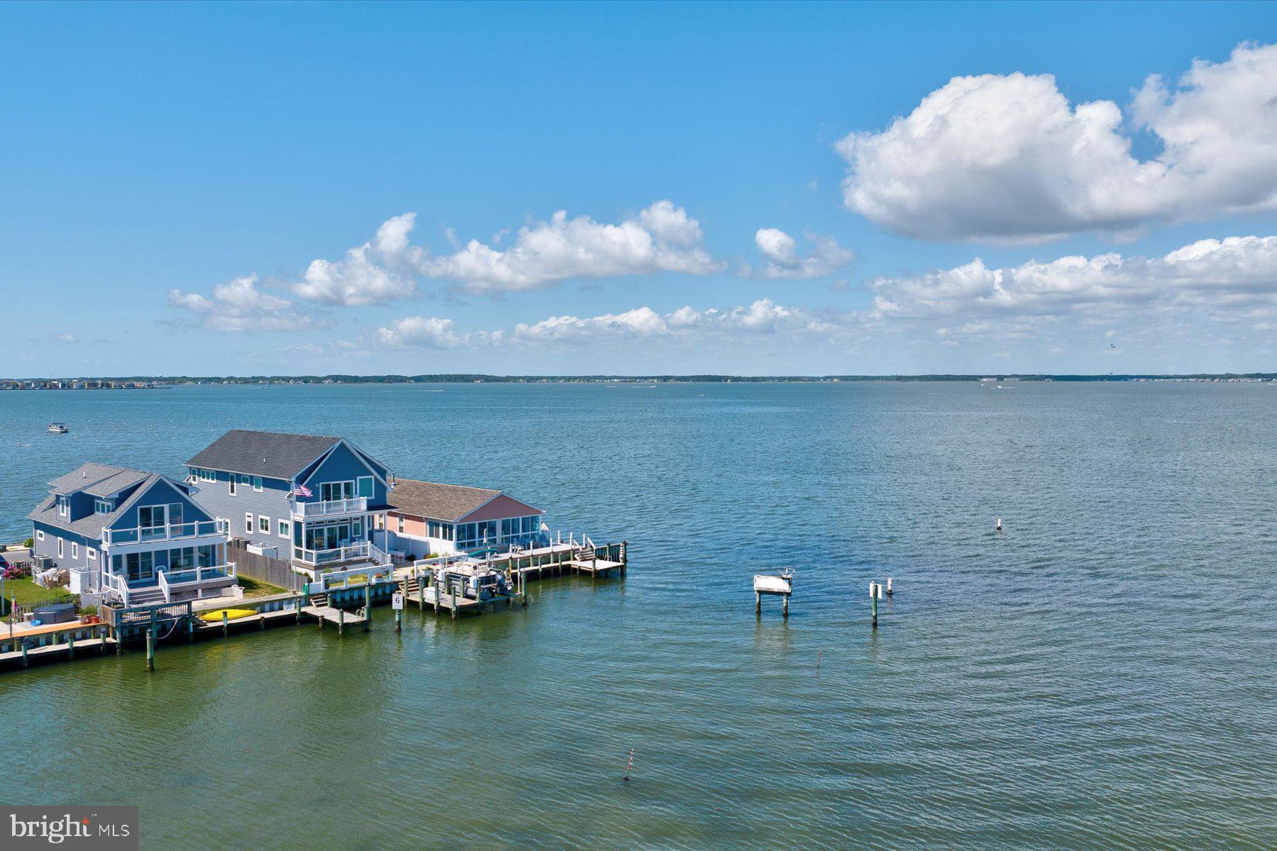 52ND STREET - Residential