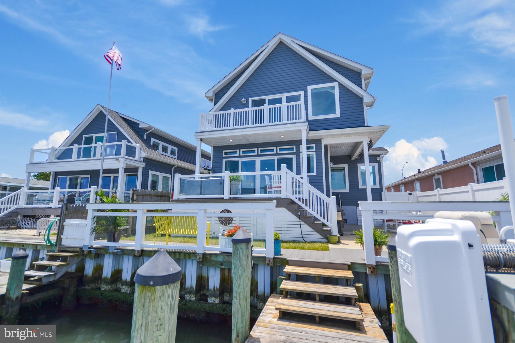 52ND STREET - Residential