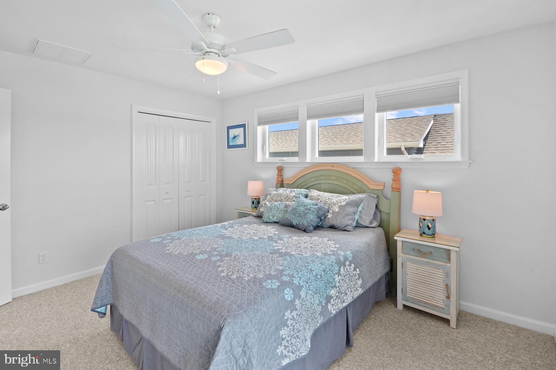 52ND STREET - Residential