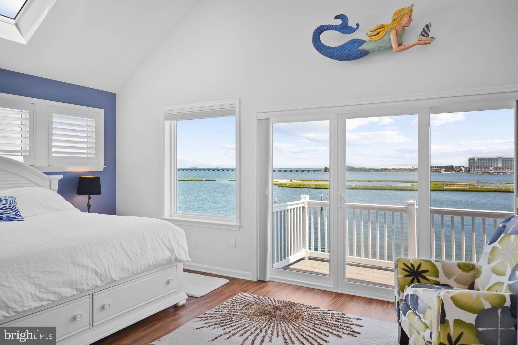 52ND STREET - Residential