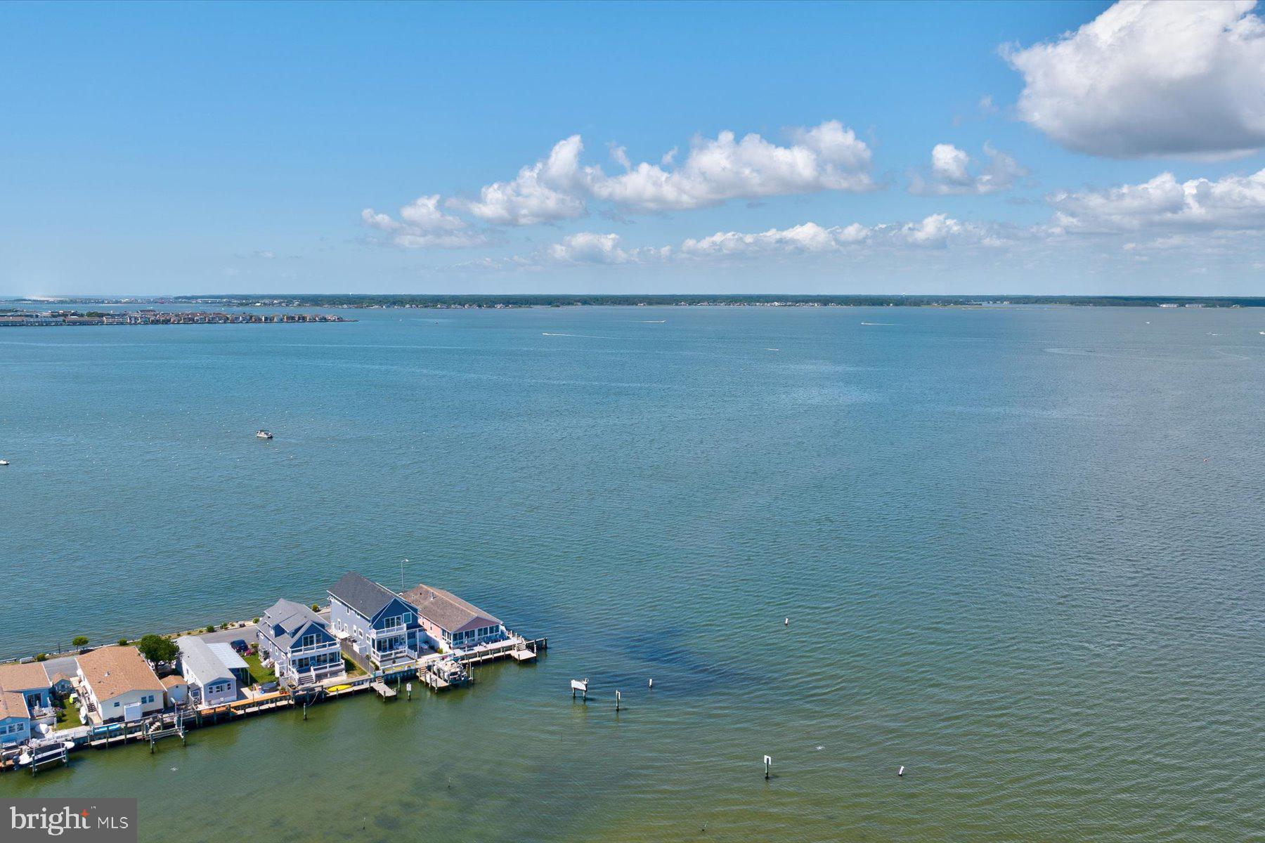 52ND STREET - Residential