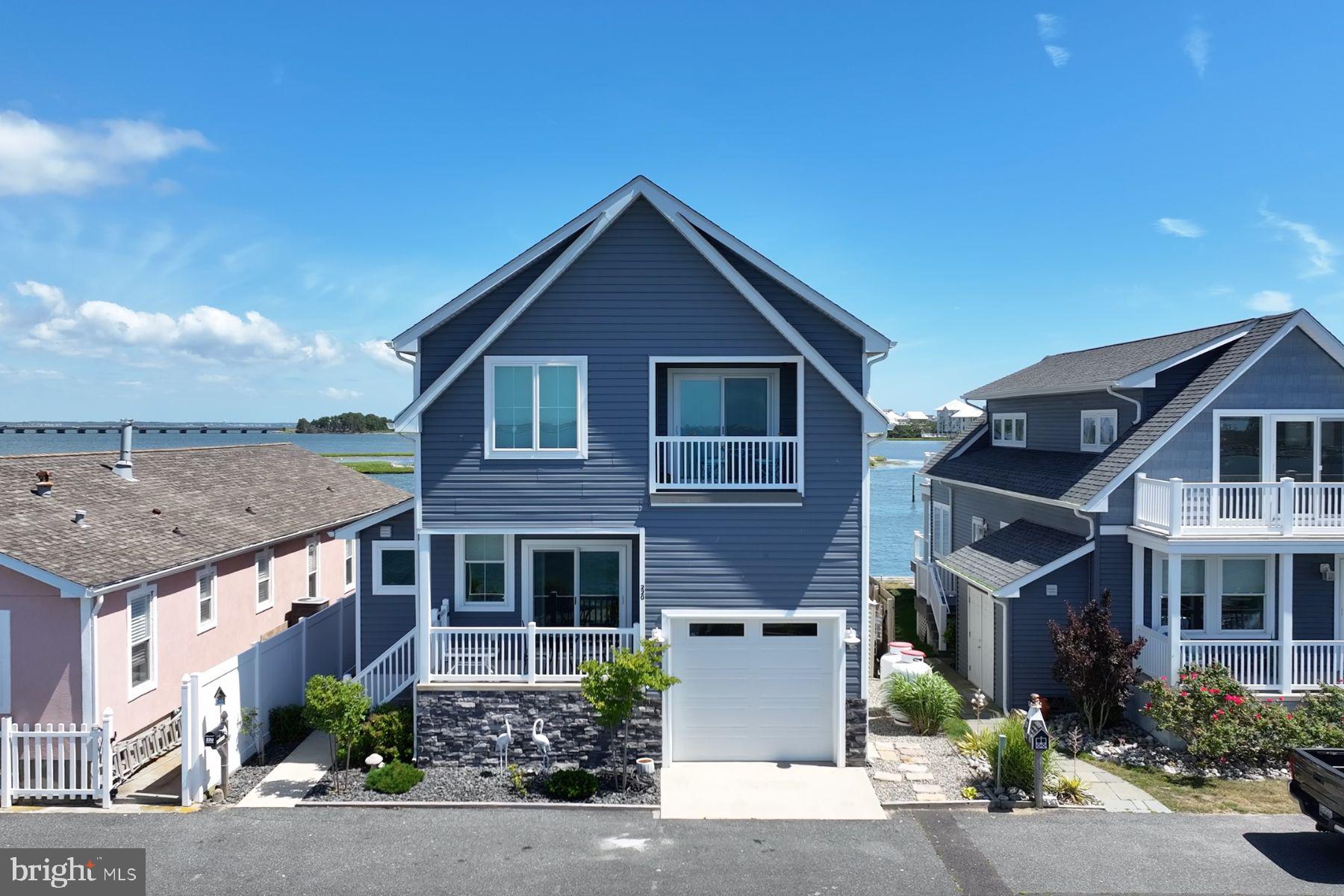 52ND STREET - Residential