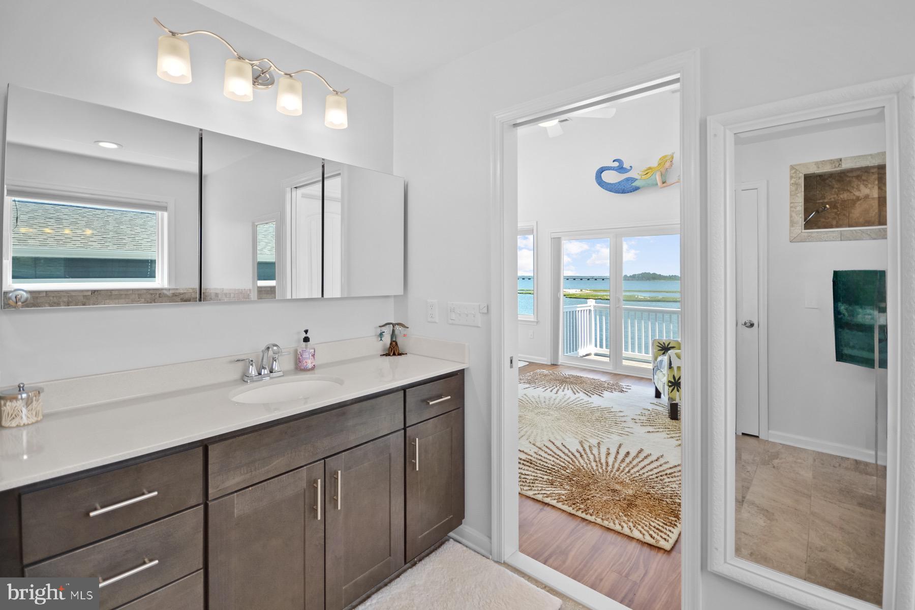 52ND STREET - Residential