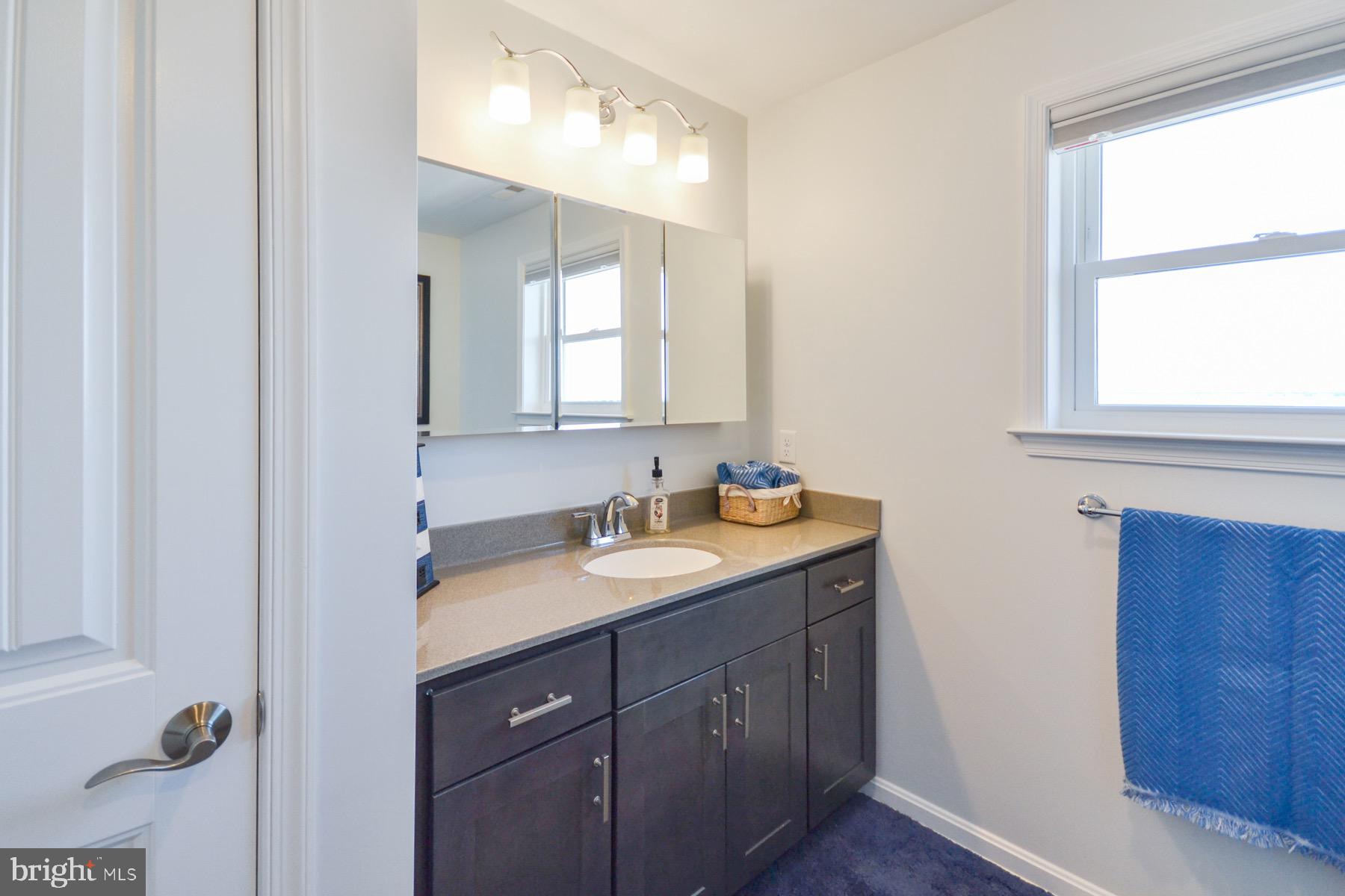 52ND STREET - Residential