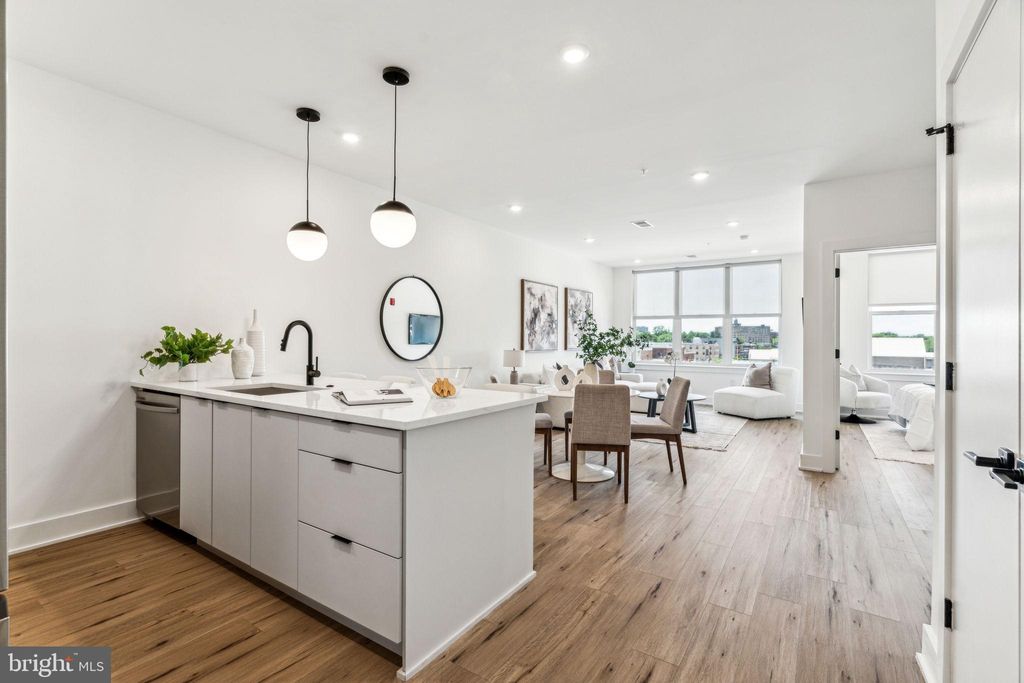 Photo of 139 W Chelten Avenue #506, PHILADELPHIA, PA 19144 (MLS # PAPH2566394)