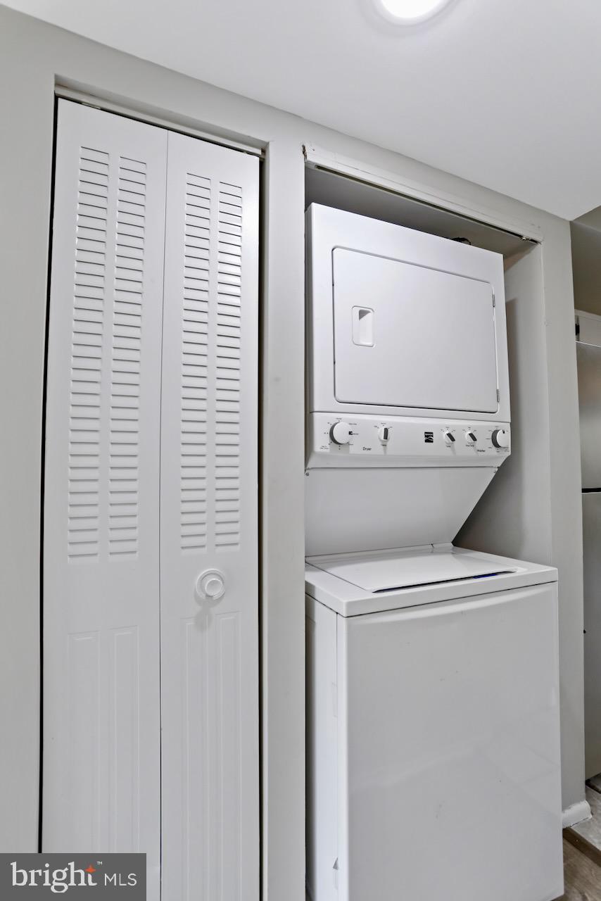 SOUTHGATE CONDO - Residential