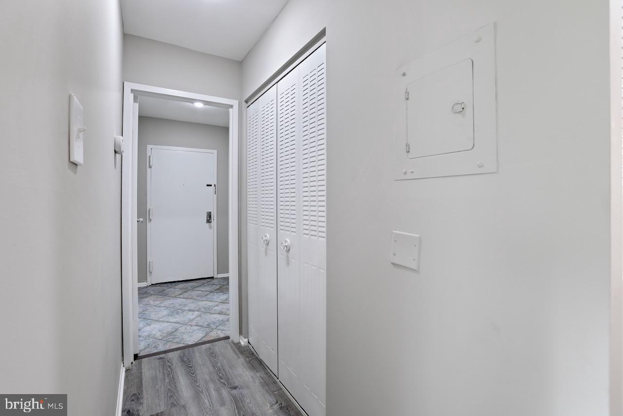 SOUTHGATE CONDO - Residential