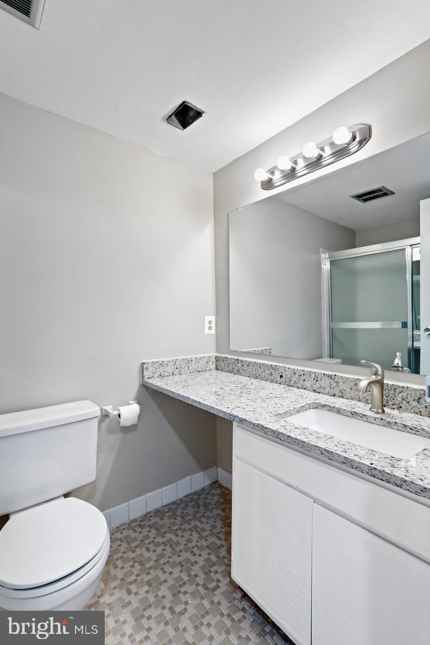 SOUTHGATE CONDO - Residential