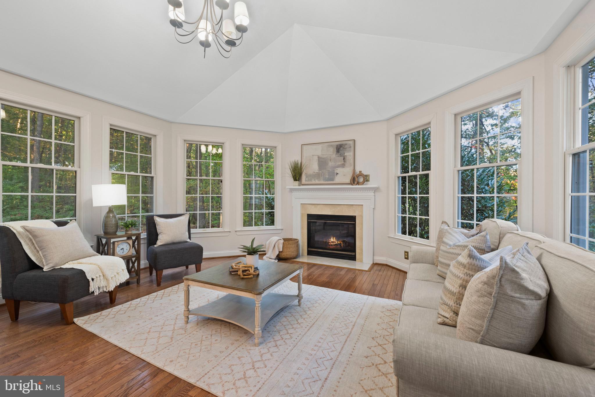 MONKTON - Residential