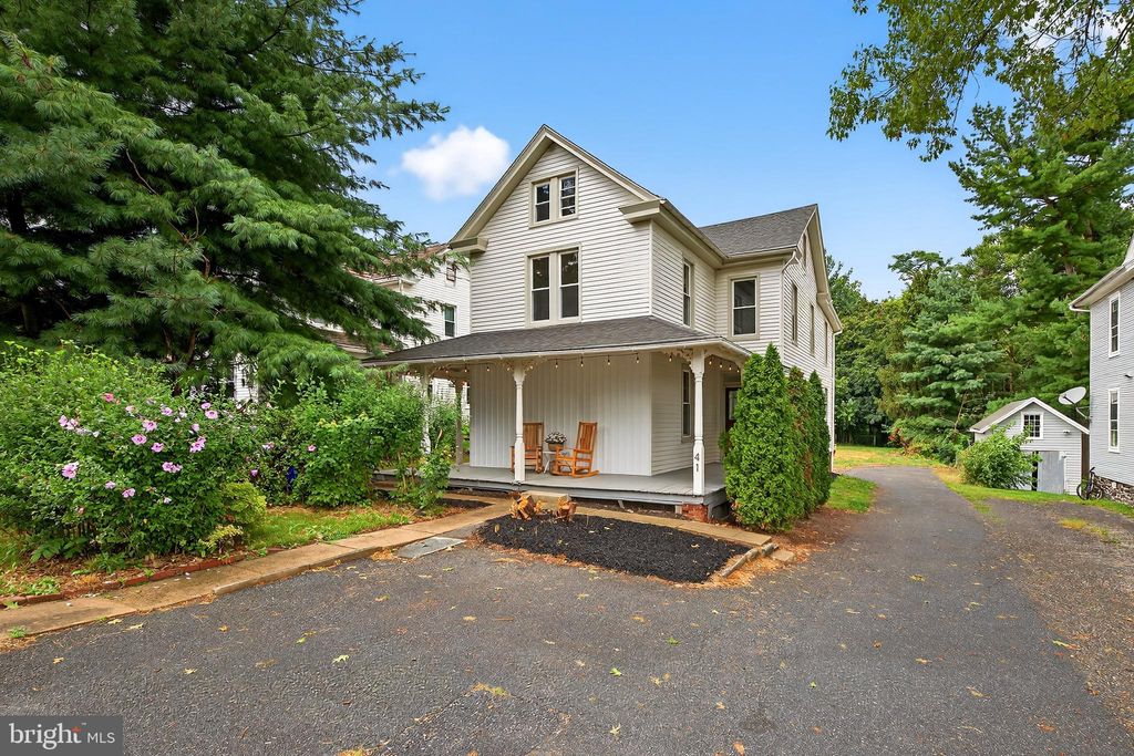 Photo of 41 Blue Rock Road, MILLERSVILLE, PA 17551 (MLS # PALA2075850)