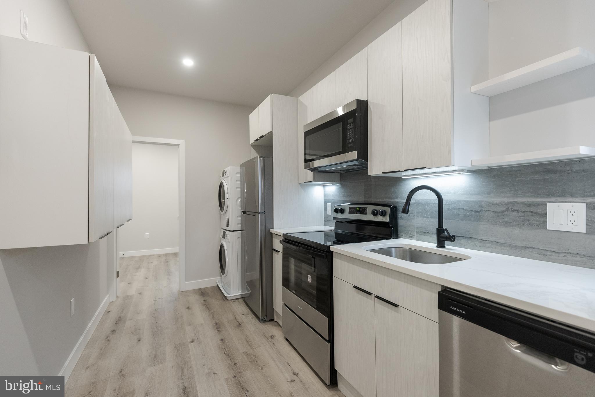 POWELTON VILLAGE - Residential Lease