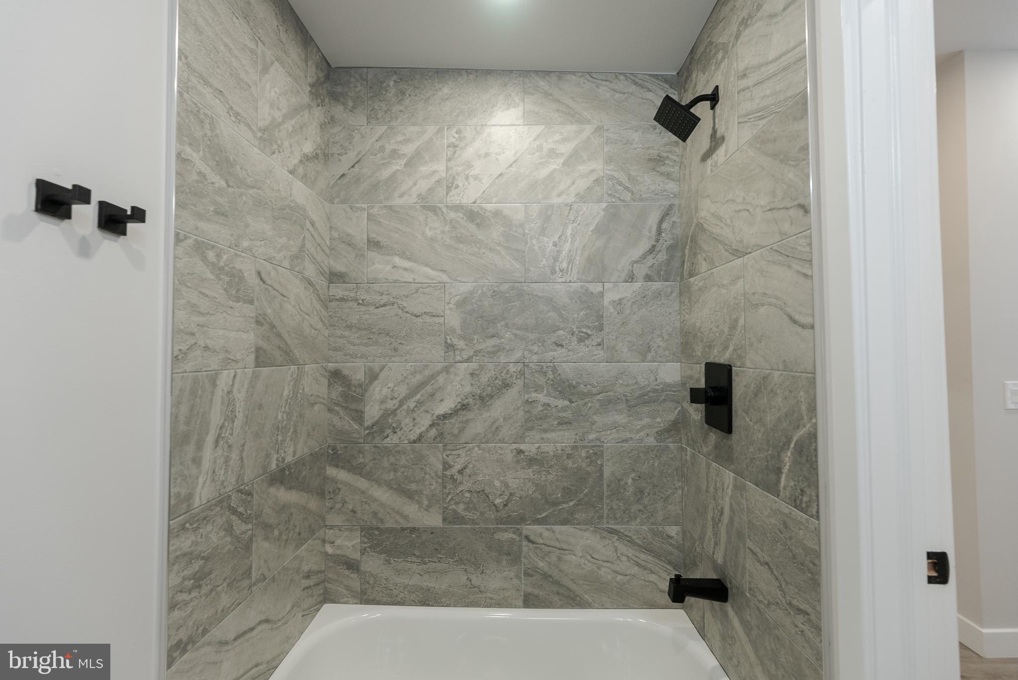 POWELTON VILLAGE - Residential Lease