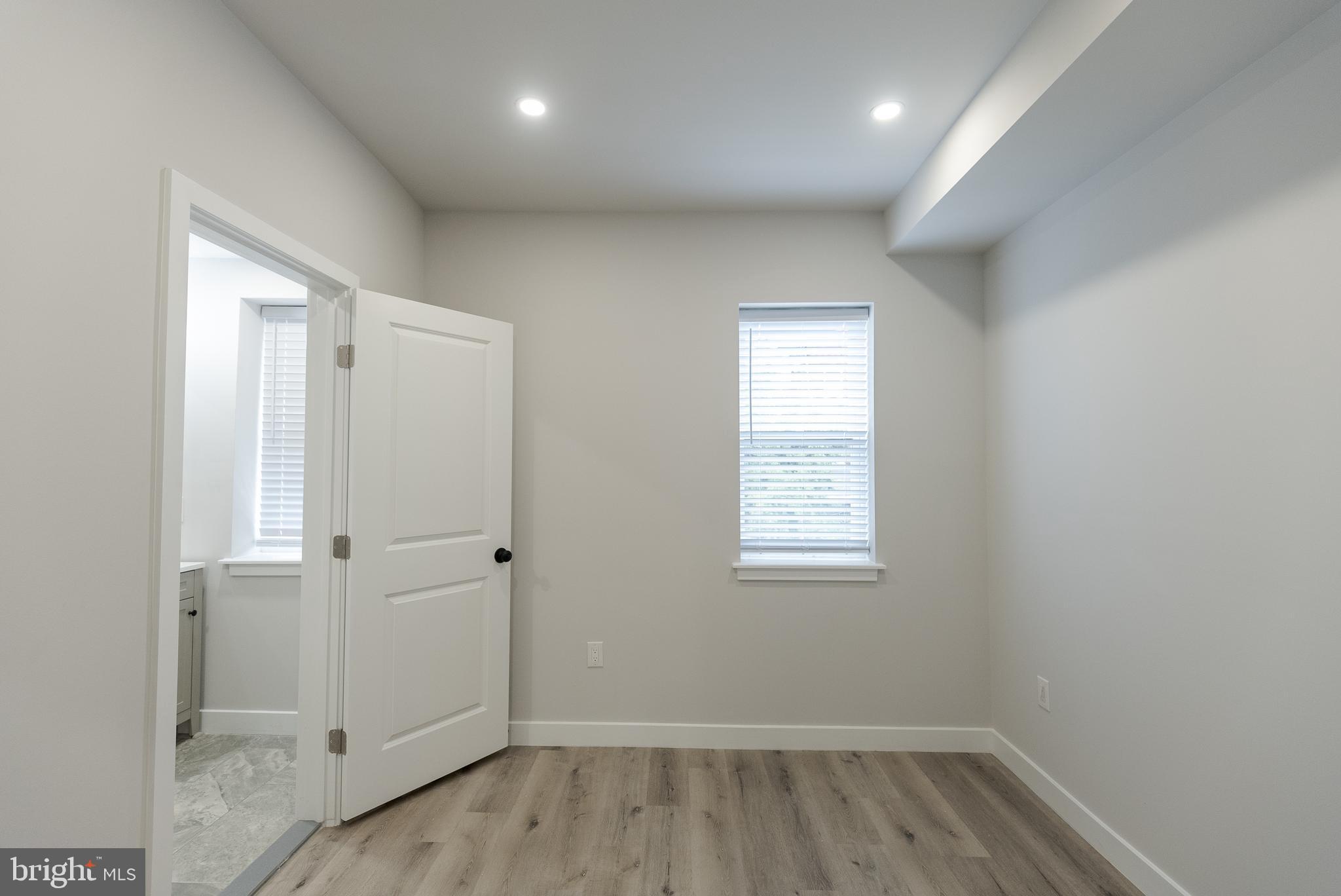 POWELTON VILLAGE - Residential Lease