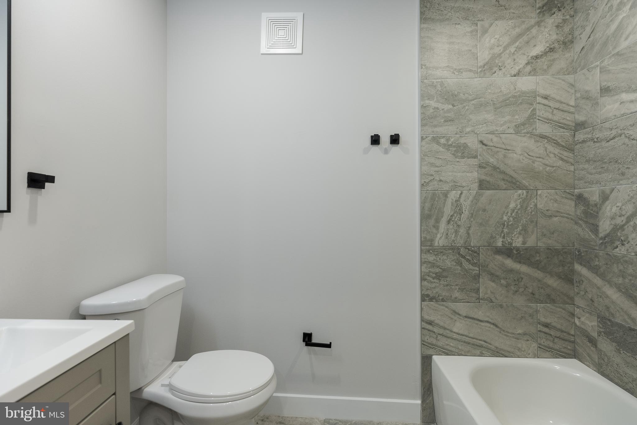 POWELTON VILLAGE - Residential Lease