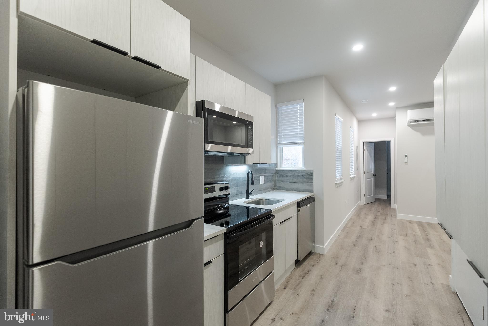 POWELTON VILLAGE - Residential Lease