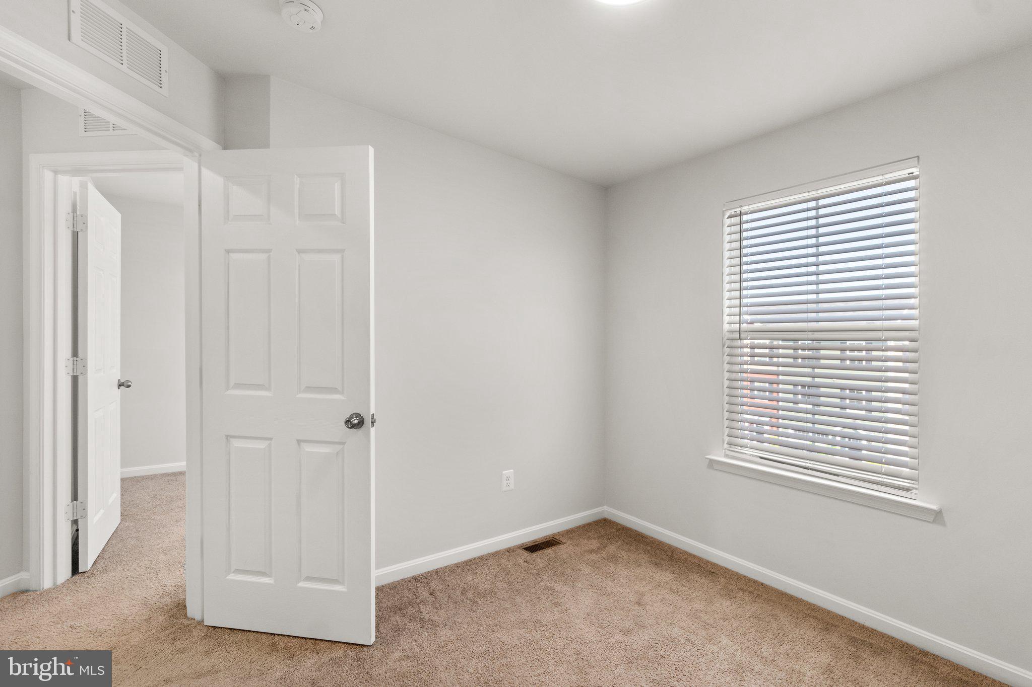 MEADE'S CROSSING - Residential